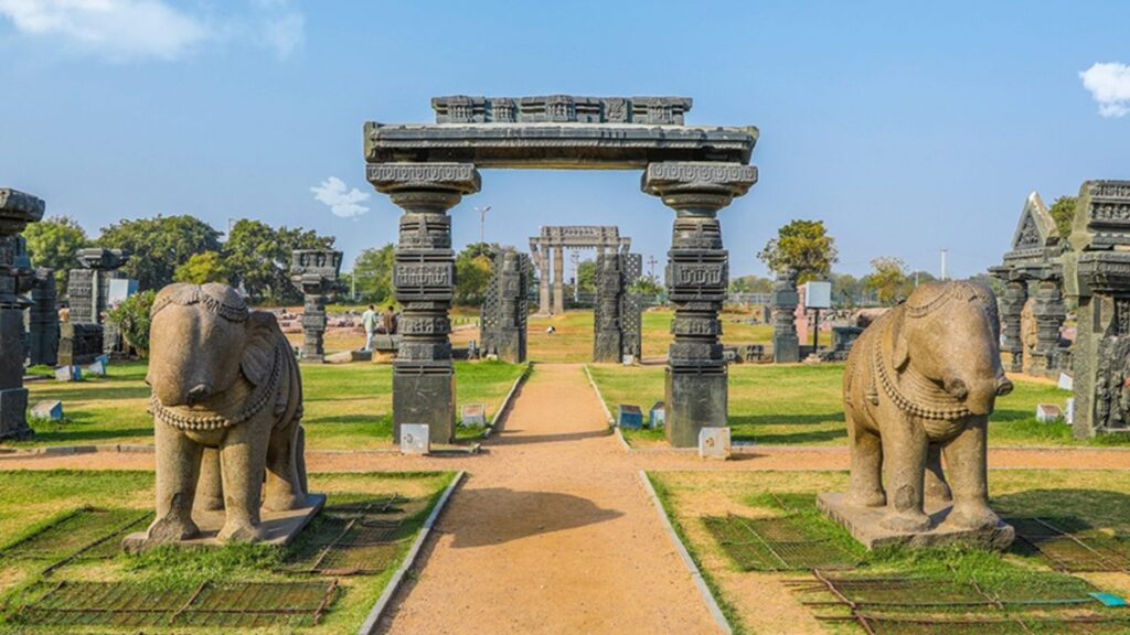 Hyderabad to Warangal One Day Heritage Tour – A Complete