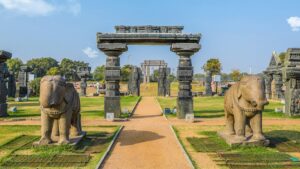 Hyderabad to Warangal One Day Heritage Tour – A Complete