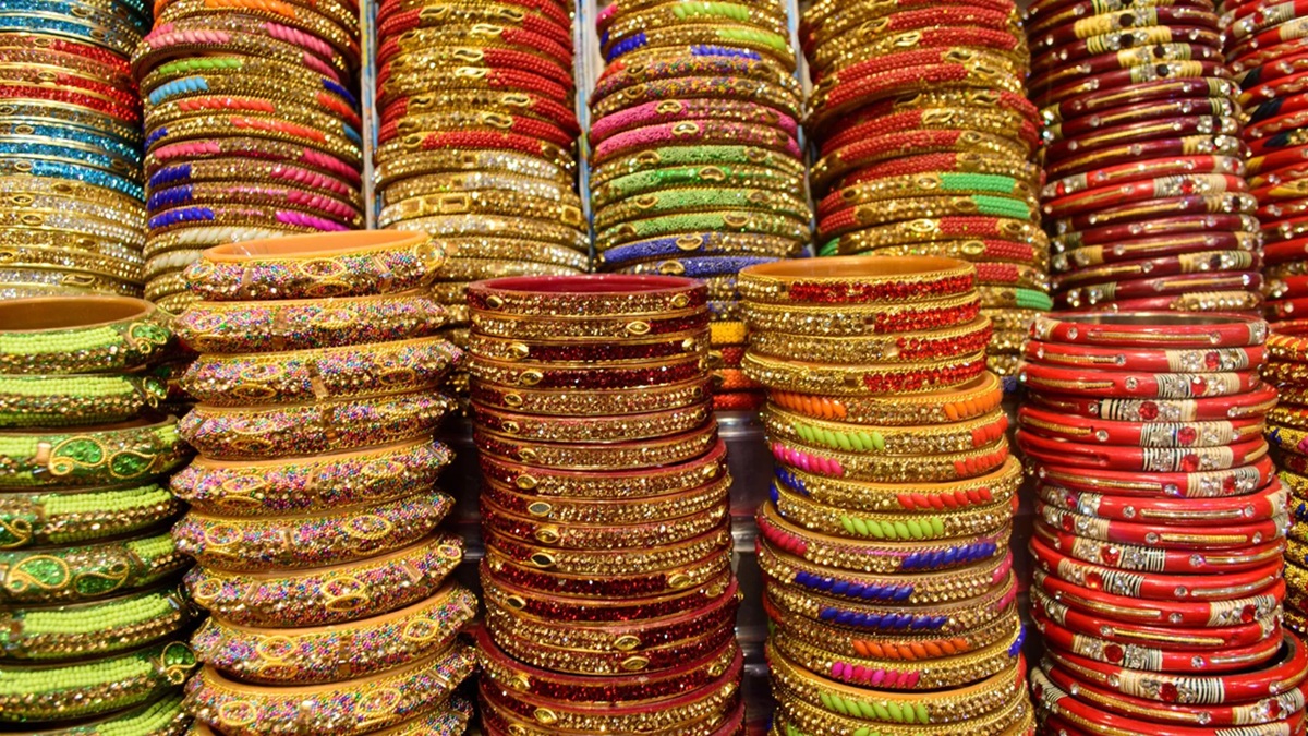 Lac Bangles and Jewelry