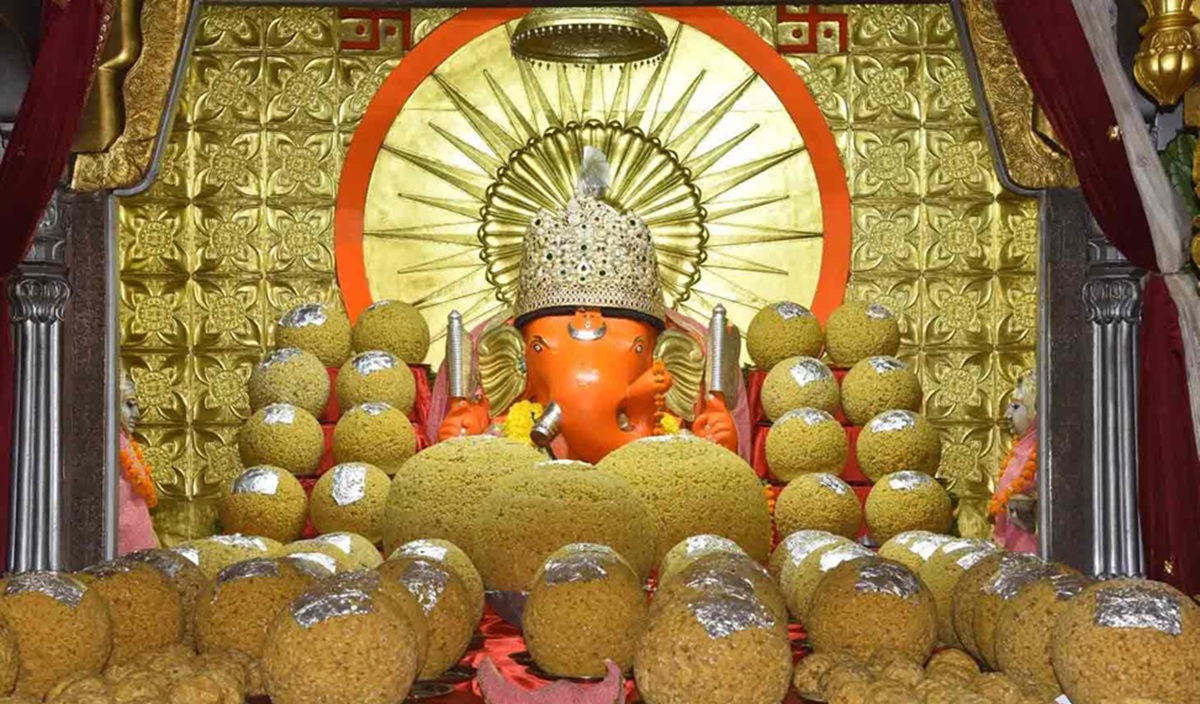 Travel Tips for Tourists visit in Moti Dungri Ganesh Ji Temple