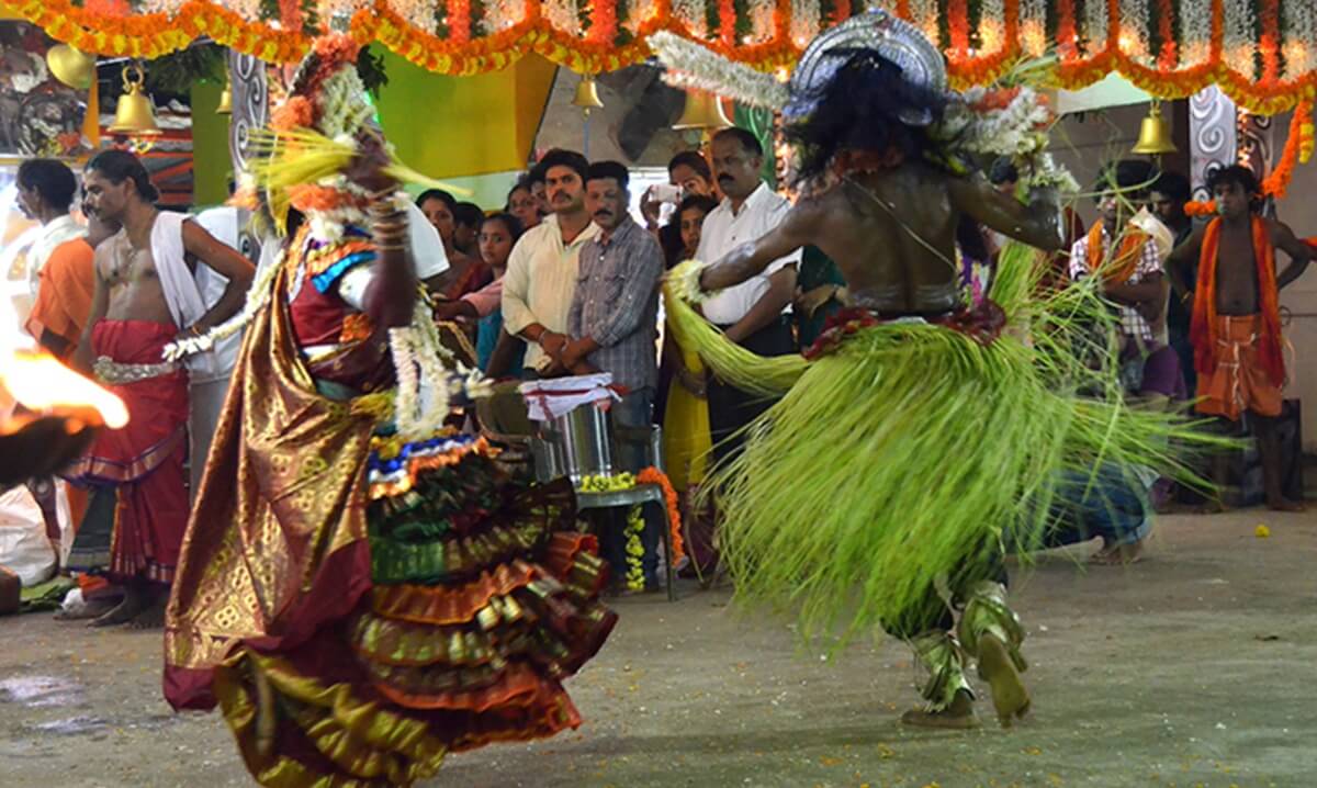 Bhuta Kola: Spirit Worship of the Tulu Nadu (Karnataka)