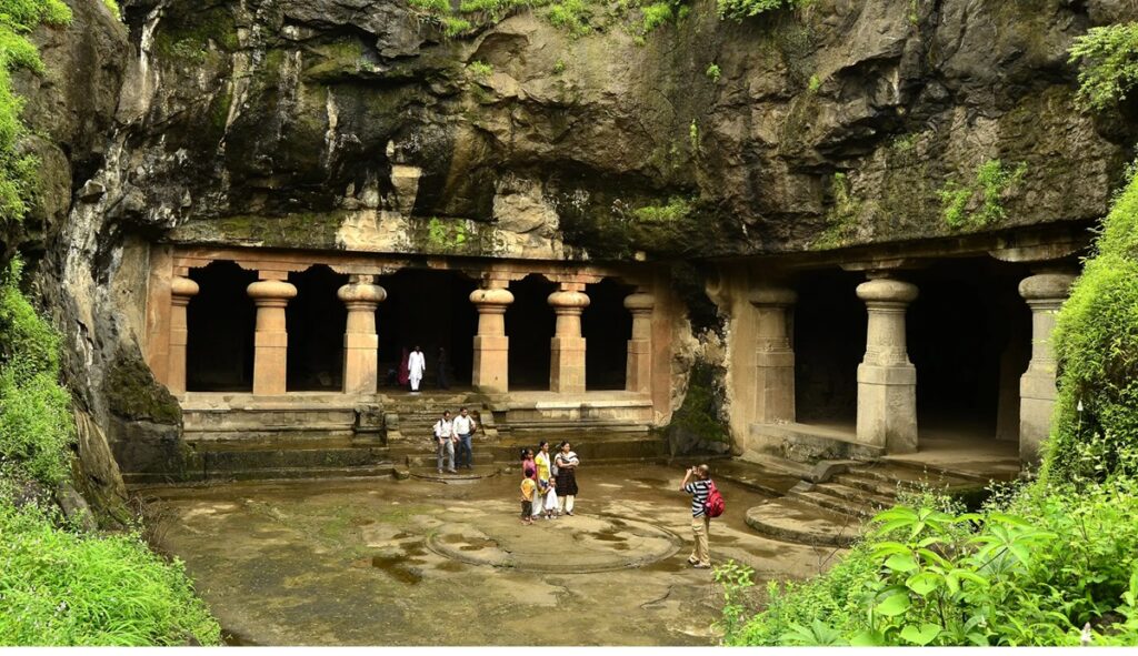 Mumbai to Elephanta Caves One Day Ferry Trip – Complete Guide