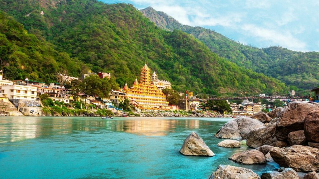 Popular Places to Visit Near Rishikesh: A Complete Visitor's Guide