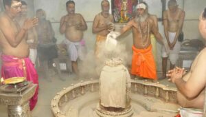 Bhasma Aarti Experience at Mahakal Temple: What Every Traveler Should Know