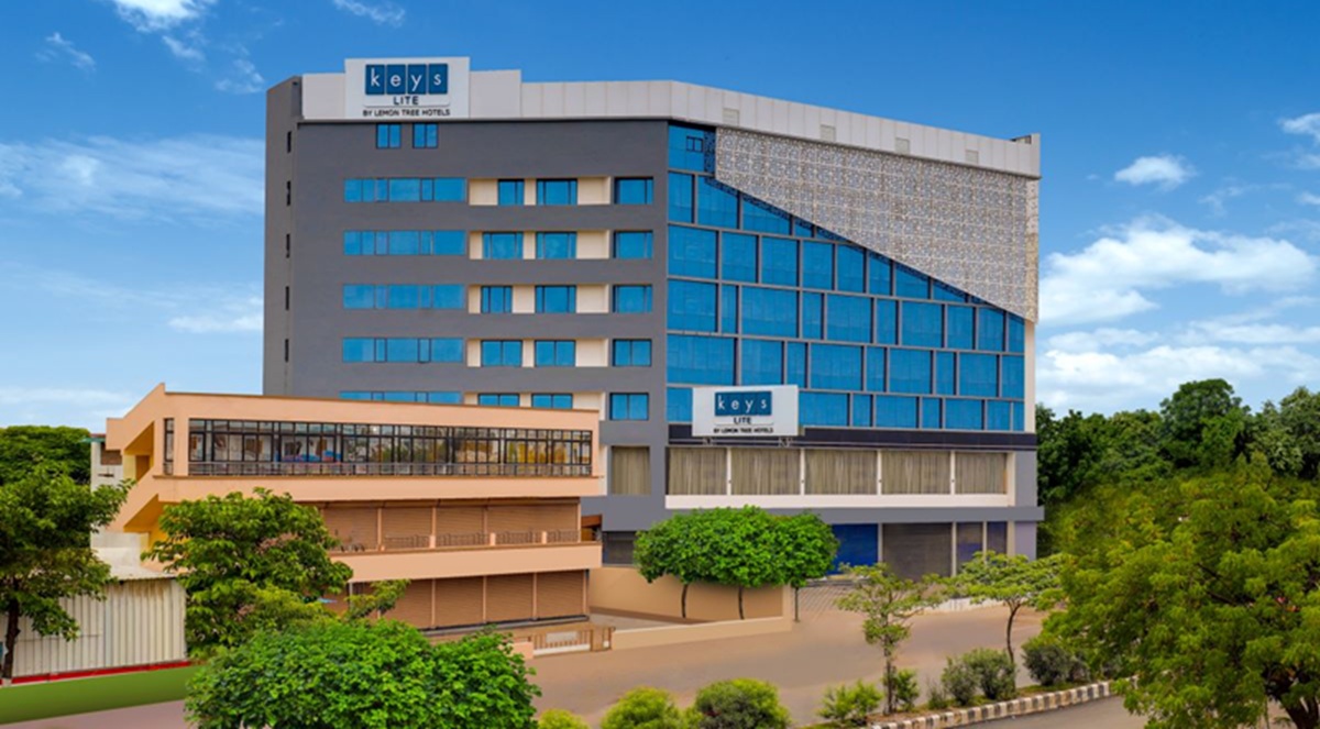 Mid-Range Hotels in Vadodara