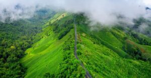 Best Hill Stations in Karnataka to Visit in October – Complete Travel Guide