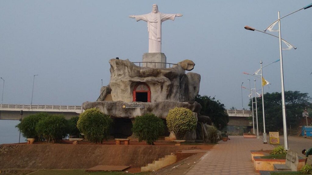 Yaanam 2025 Travel Guide: Kerala’s First Travel Literary Festival in Varkala