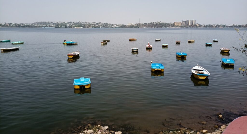 Why is Bhopal Called the City of Lakes, and Which Lakes Are Famous?