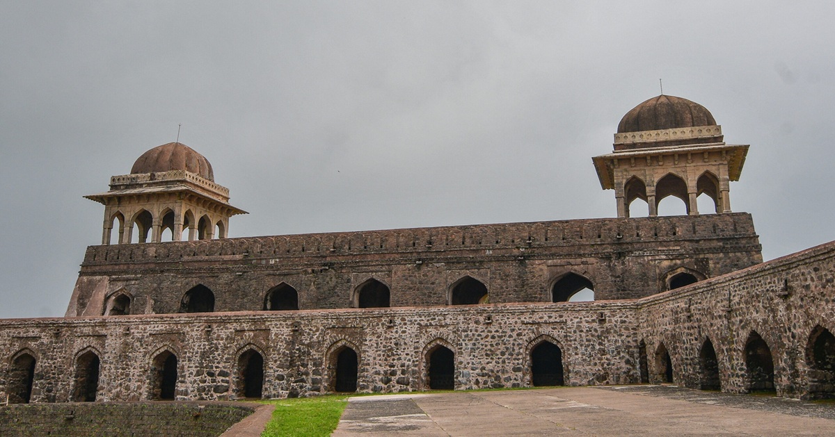 Rani Roopmati’s Pavilion: A View of Love