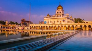 Amritsar in December: Golden Temple Glow, Chilly Charm & Punjabi Winter Magic