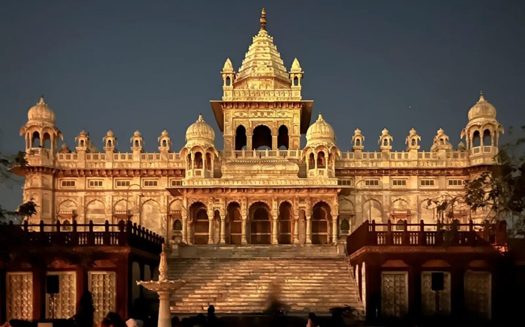 Rajasthan in November: Desert Safaris, Fairs & Cool Evenings