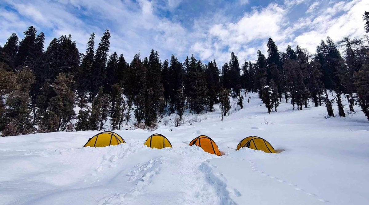 Weather & Camping Conditions (Dec–Feb)