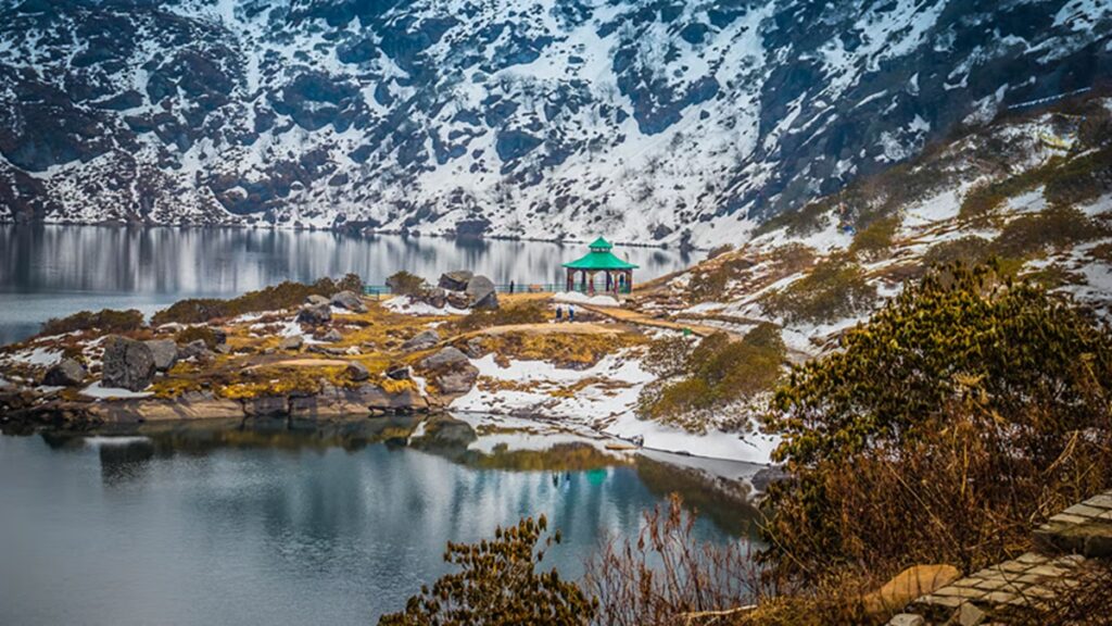 Sikkim to Roll Out Digital Permit System for High-Altitude Tourist Zones – Everything You Need to Know