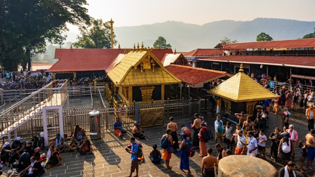 Sabarimala Temple Pilgrimage Guide: Rules, Darshan, Trek & Travel Tips