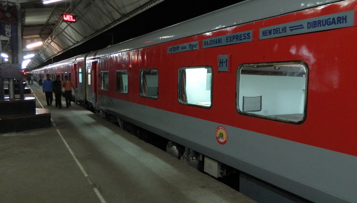 Choosing the Right Train for Overnight Travel