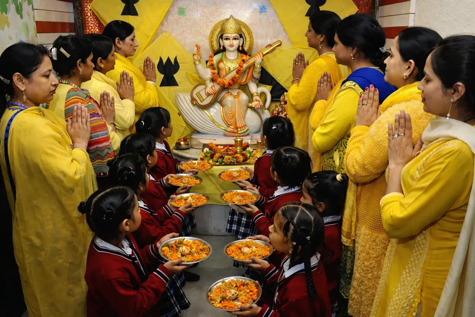 Vasant Panchami Prayer ritual for Goddess Saraswati