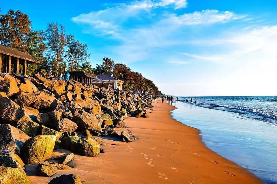 Relax at Snehatheeram Beach Thrissur