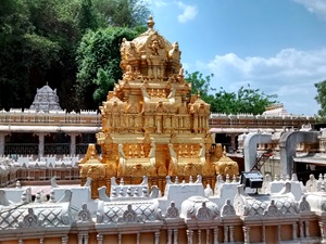  Kanaka Durga Temple