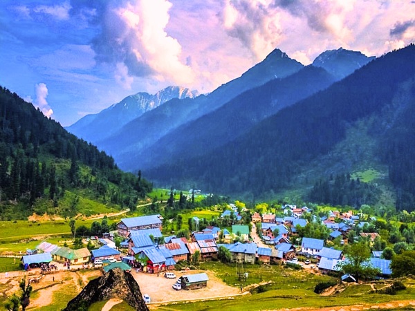 Aru Valley